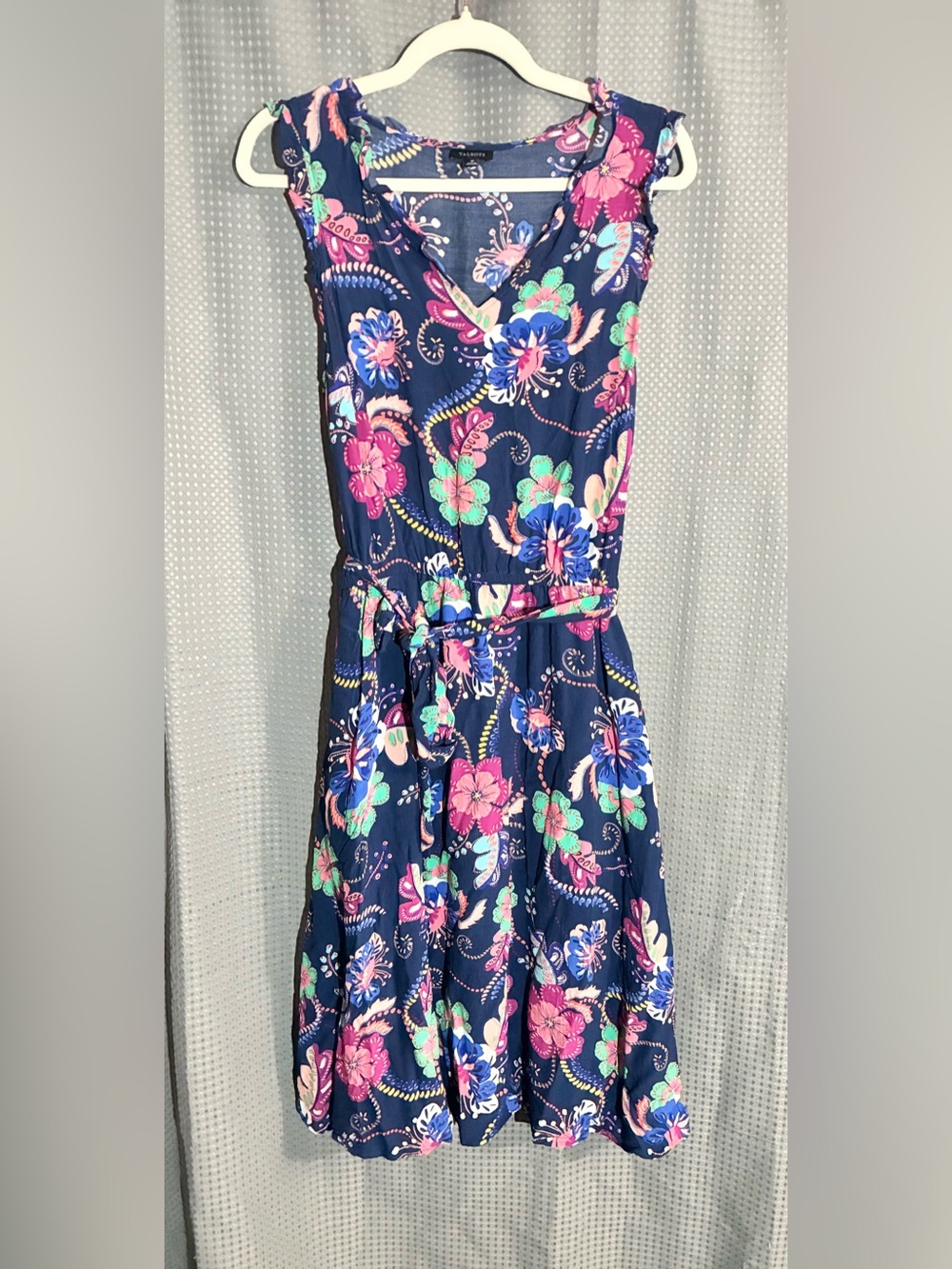 Talbots Vibrant Floral Fit & Flare Dress Sz 12 Belted Pockets lining Party Fun